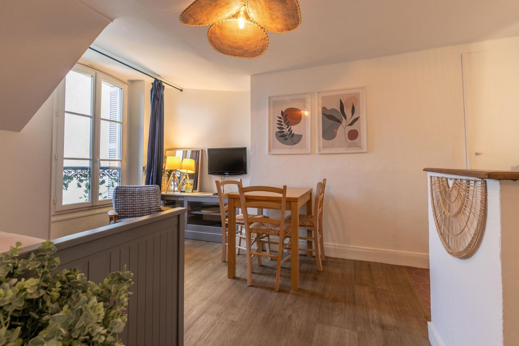 ☆ Sur Les Toits De Blois ☆ T2 Avec Vue Chateau Exterior photo